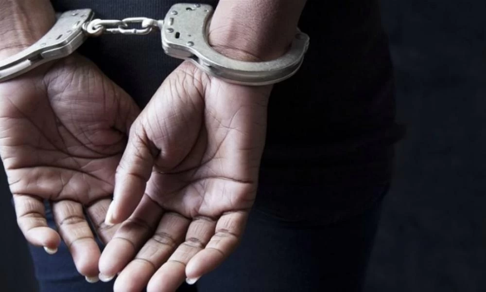 Πάτρα: Χειροπέδες σε Βουλγάρα για απάτες με ανύπαρκτα τροχαία